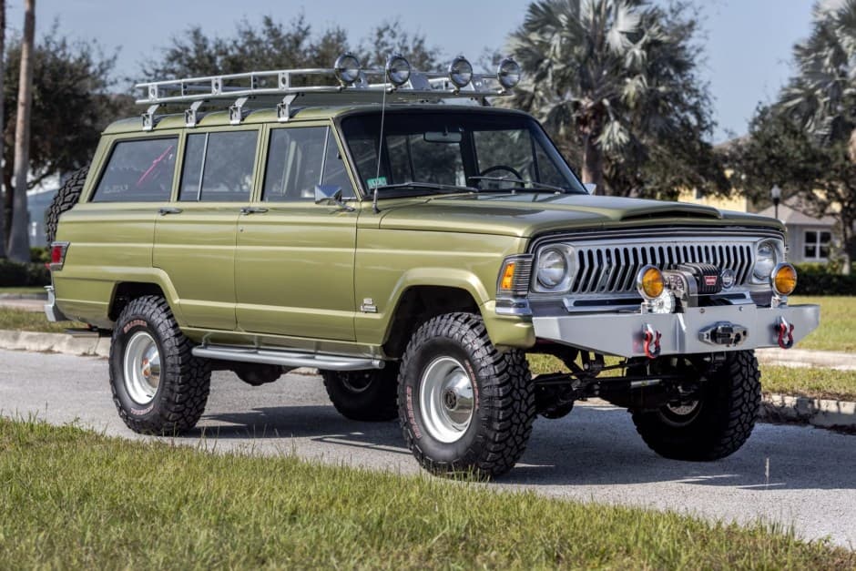 1970 Jeep SJ Wagoneer sold for $29,000