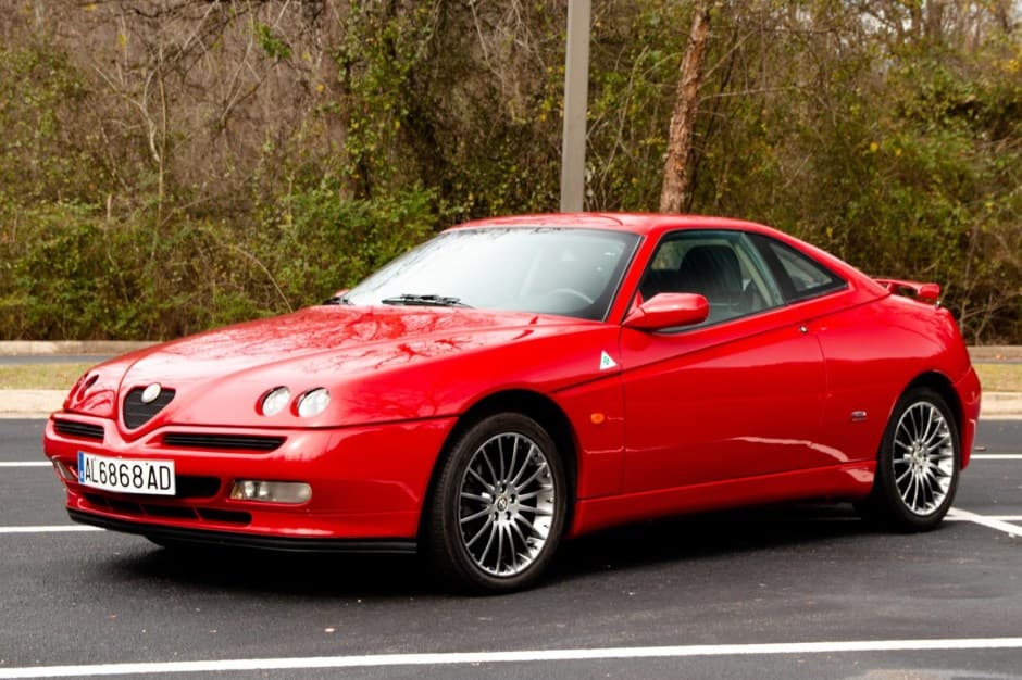 1995 Alfa Romeo GTV & Spider (Type 916) sold for $11,250
