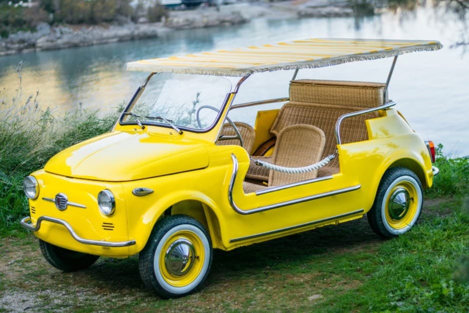 1967 Fiat 500 Jolly sold for $26,000