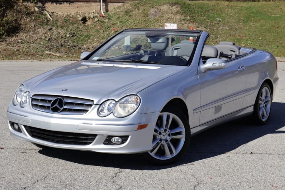 2007 Mercedes-Benz CLK-Class sold for $14,999