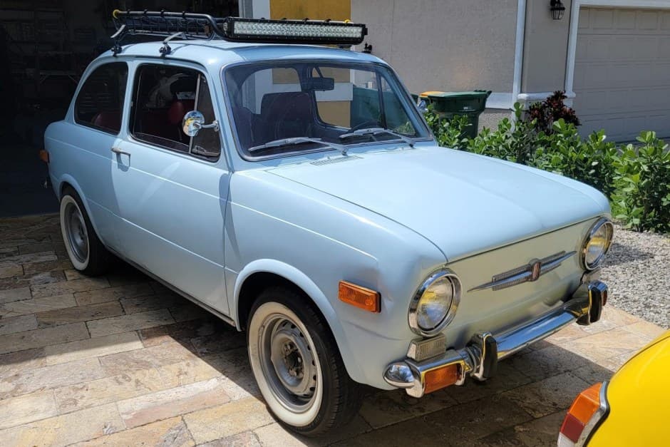 1971 Fiat 850 sold for $6,900