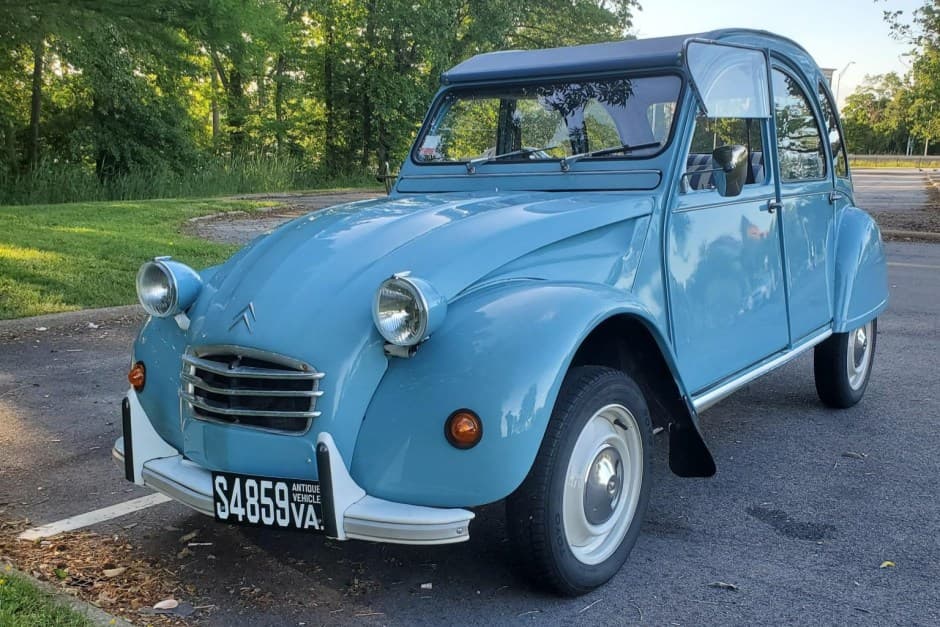 1974 Citroen 2CV sold for $17,750