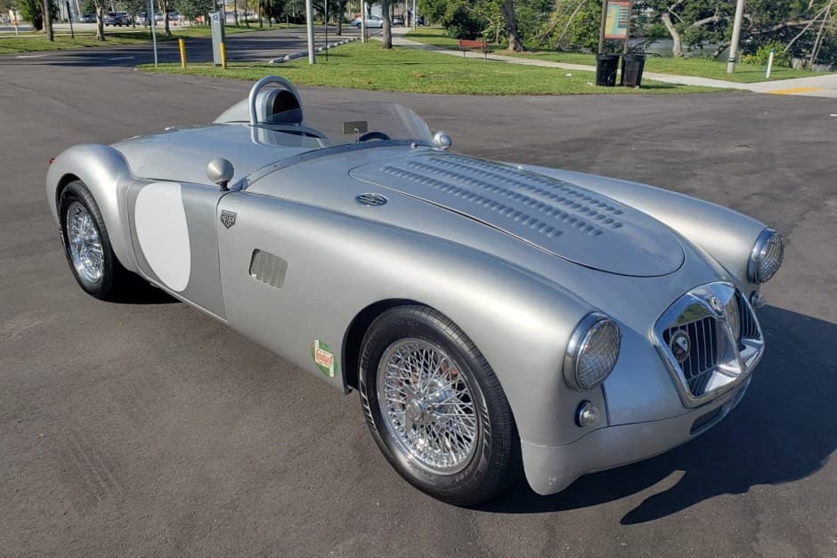 0 MG MGA sold for $32,000