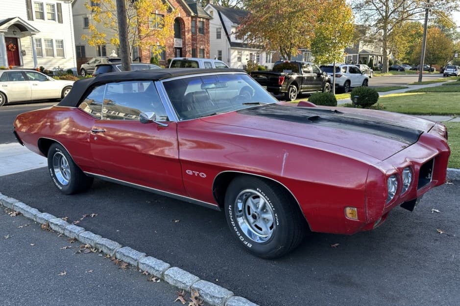 1970 Pontiac GTO sold for $16,450