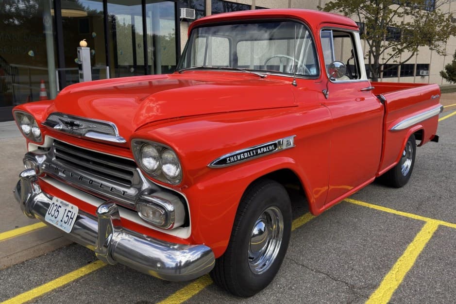 1959 Chevrolet Task Force Pickup (1955-1959) sold for $31,250
