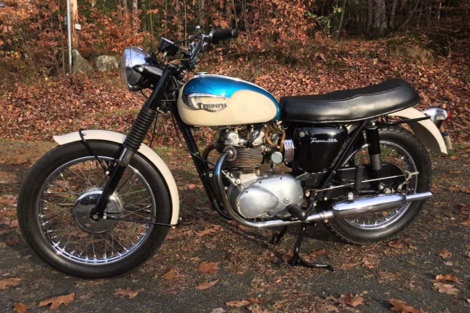 1967 Triumph Daytona sold for $8,200