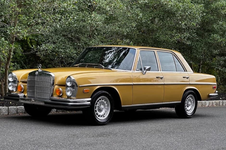 1972 Mercedes-Benz W108 & W109 sold for $36,789