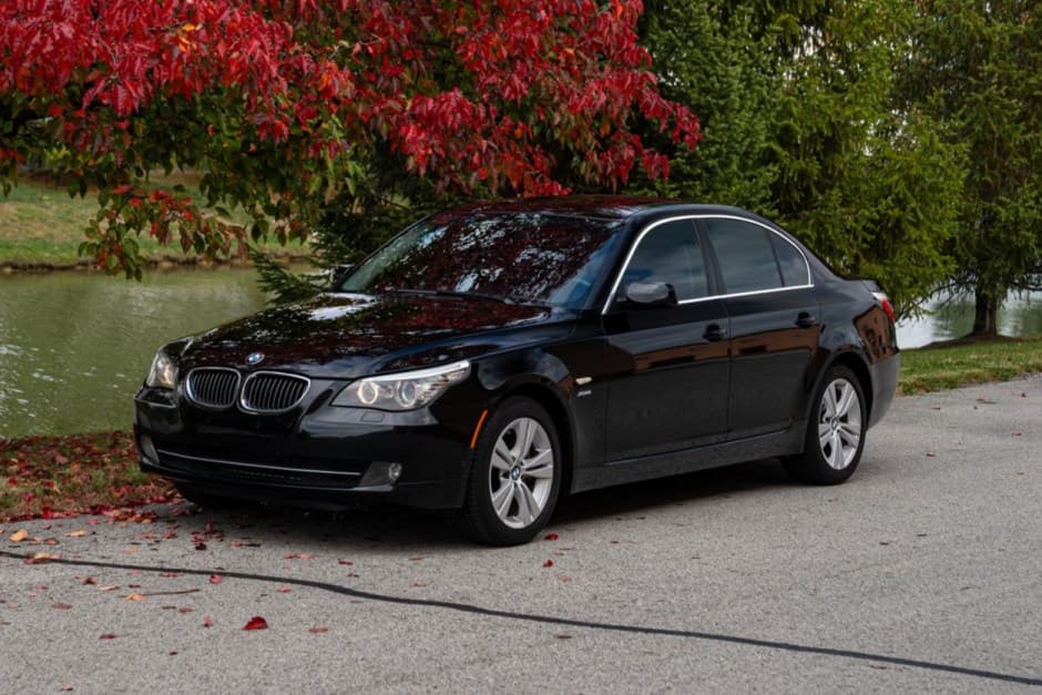 2010 BMW E60 5-Series Sedan sold for $11,658