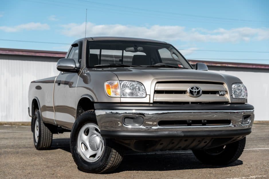 2005 Toyota Tundra (XK30/XK40 2000-2006) sold for $17,500