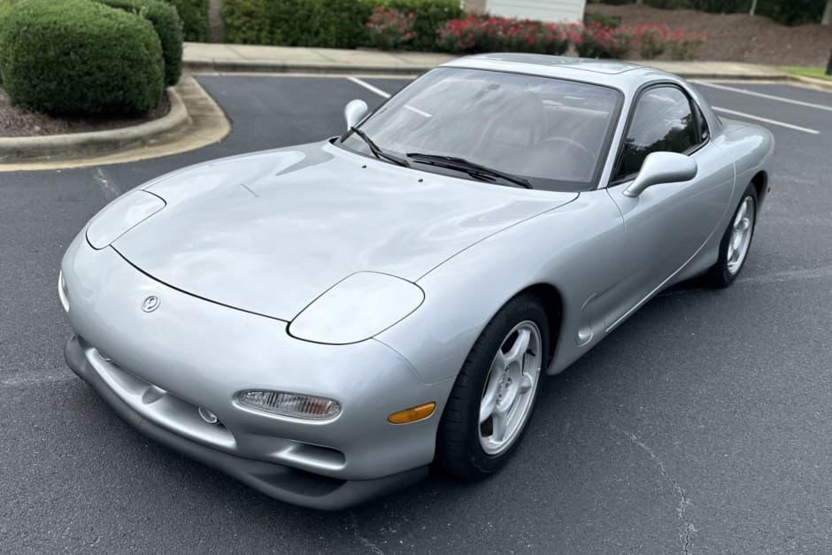 1993 Mazda RX-7 FD sold for $51,503