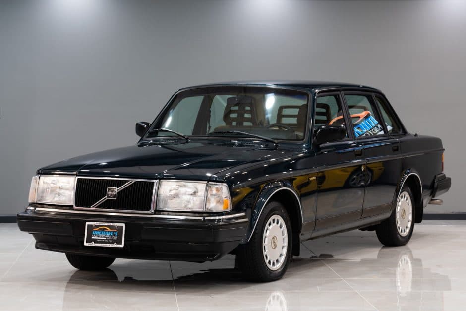 1992 Volvo 240 sold for $8,350