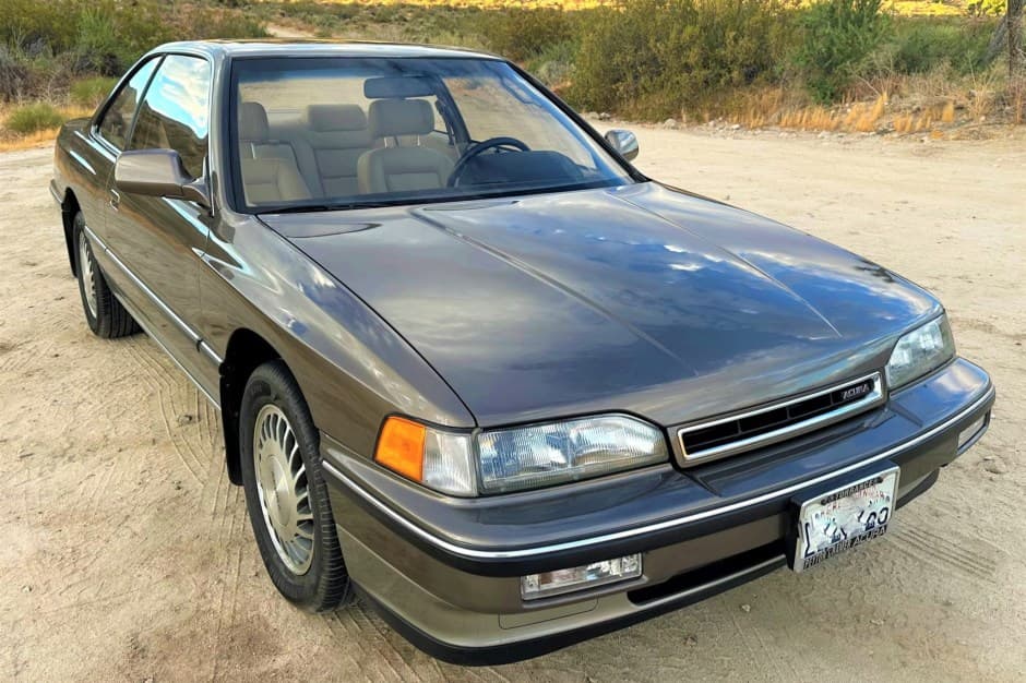 1990 Acura Legend sold for $11,000