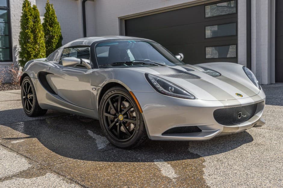 2011 Lotus Elise sold for $51,500