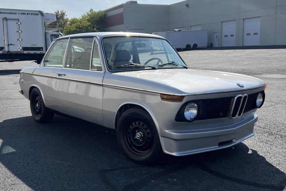 1974 BMW 2002tii sold for $20,000
