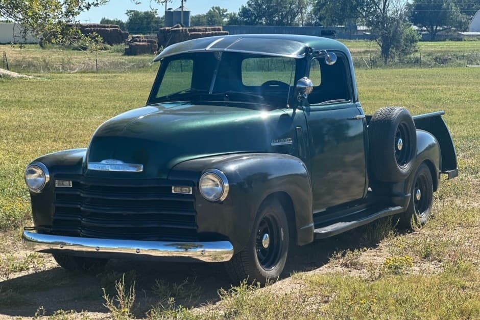 1947 Chevrolet Advance Design Pickup (1947-1955) sold for $10,300