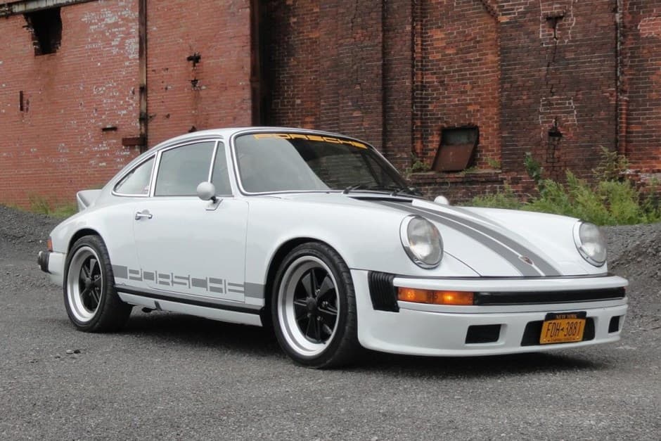 1976 Porsche 912E sold for $35,912