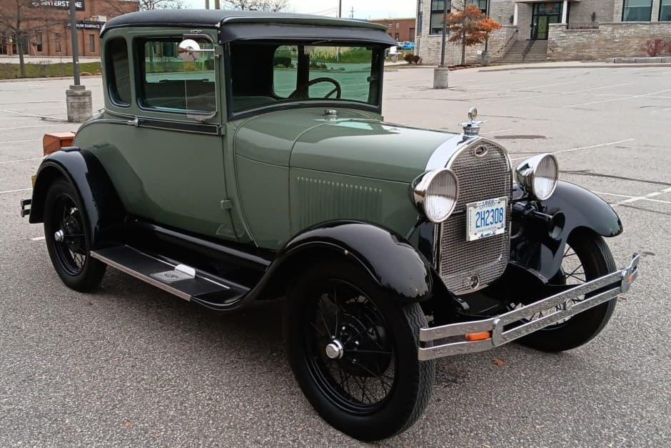 1928 Ford  sold for $12,300