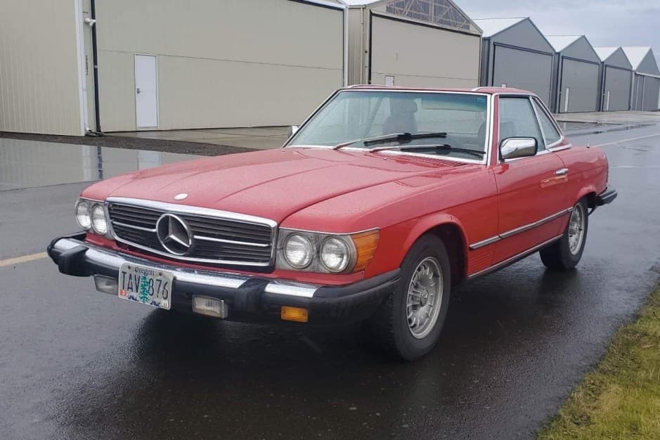 1985 Mercedes-Benz R107 SL sold for $6,800