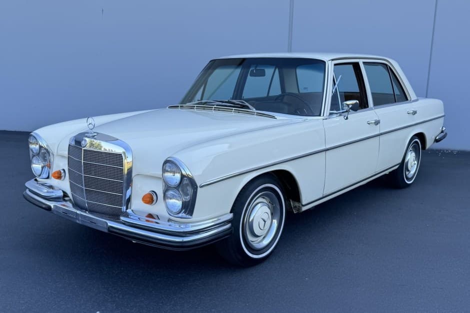 1967 Mercedes-Benz W108 & W109 sold for $16,500