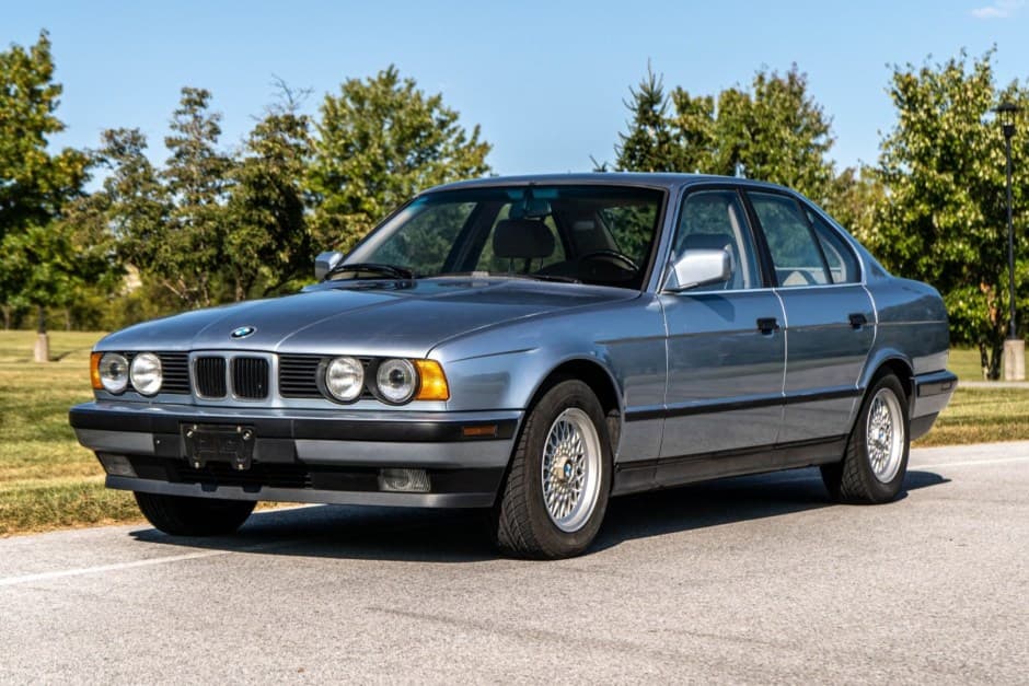 1990 BMW E34 5-Series sold for $14,800