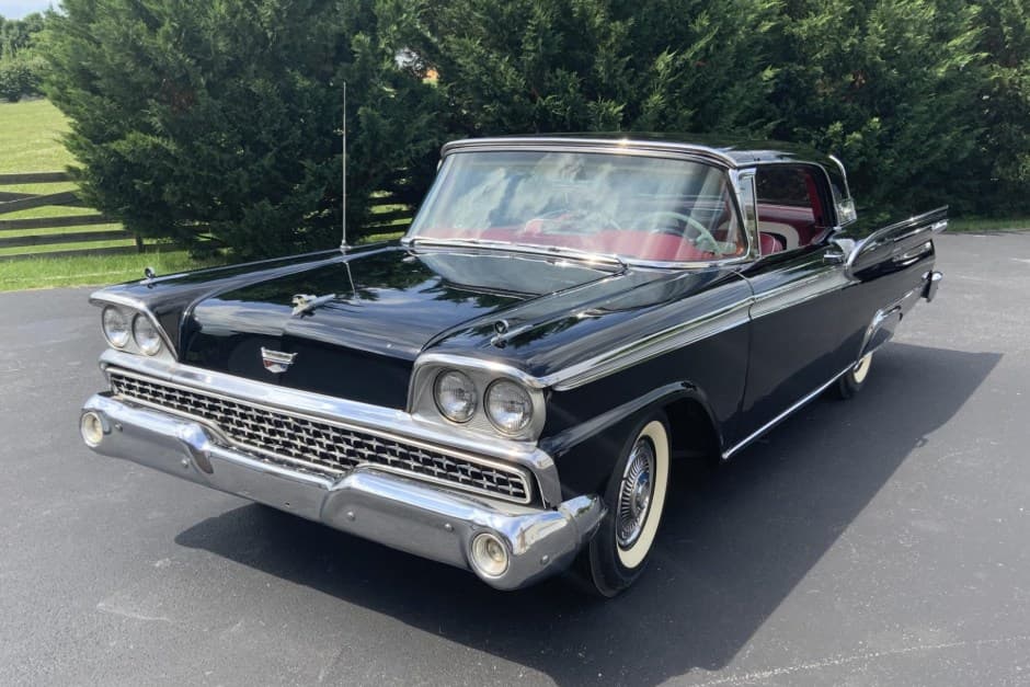 1959 Ford Fairlane sold for $27,000