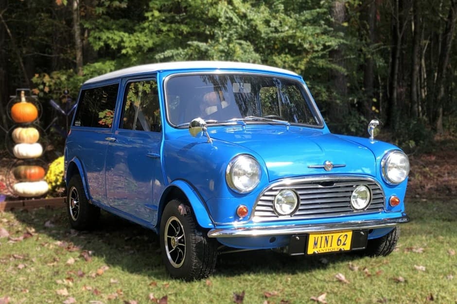 1962 Mini Mk I & Mk II sold for $22,250