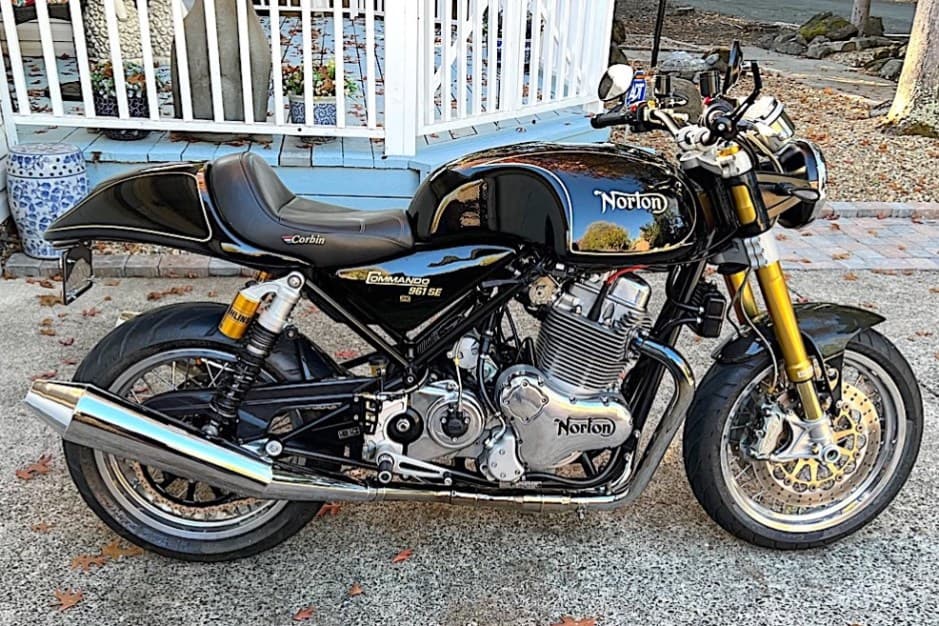 2013 Norton Commando sold for $13,255