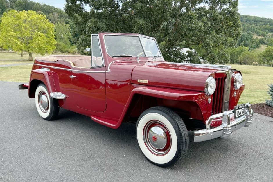 1948 Willys Jeepster sold for $32,000
