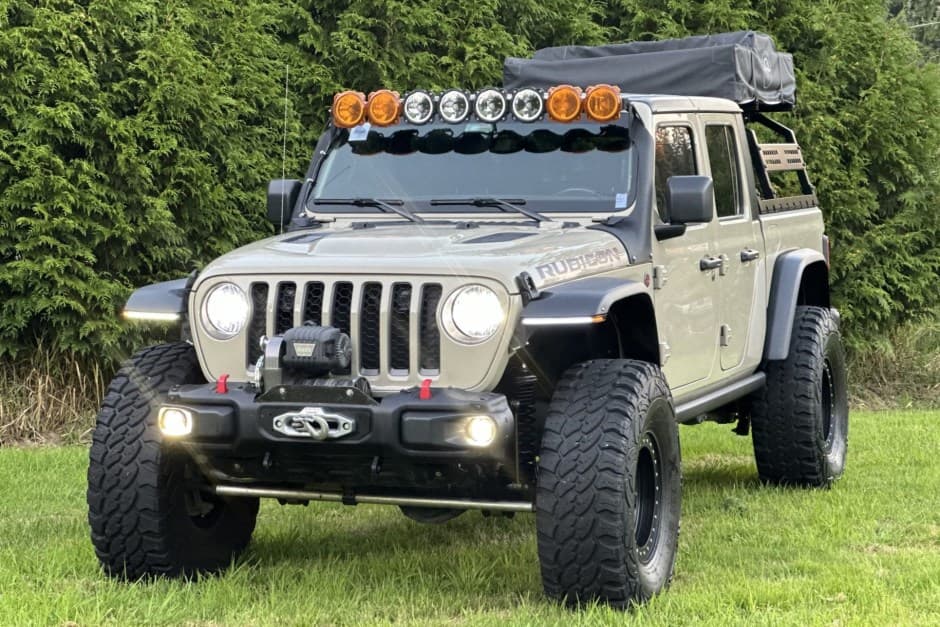 2022 Jeep Pickup sold for $51,000