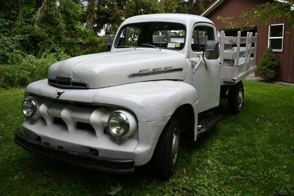 1951 Ford F-Series 1948-1952 sold for $10,000