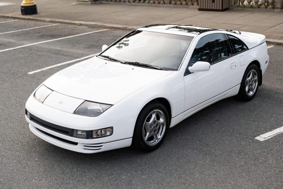 1992 Nissan Z32 300ZX sold for $25,000