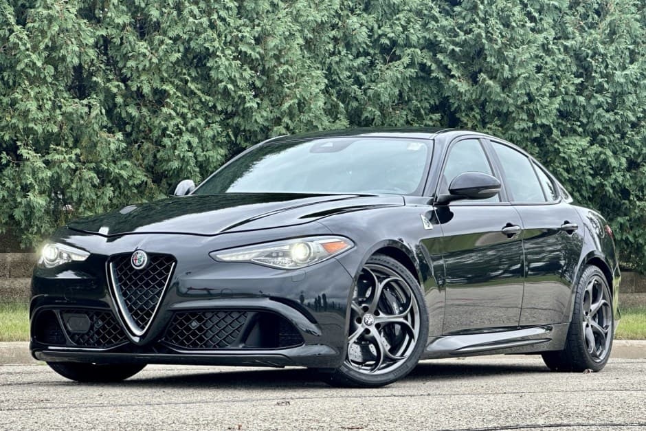 2017 Alfa Romeo 952 Series Giulia sold for $46,100