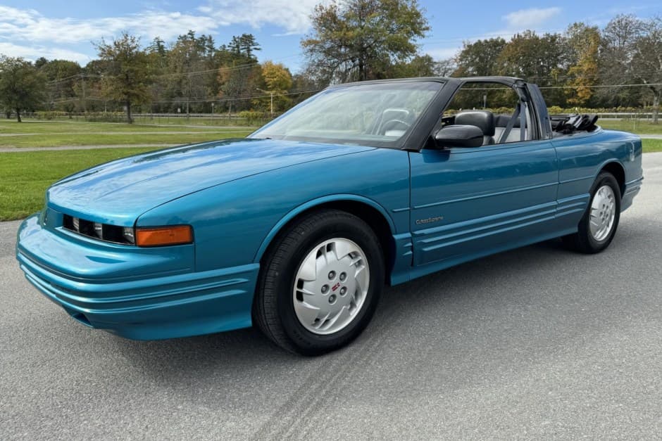 1992 Oldsmobile Cutlass sold for $6,600