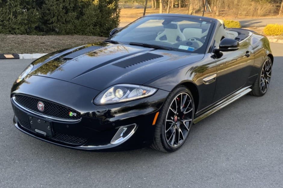 2015 Jaguar XKR sold for $76,000