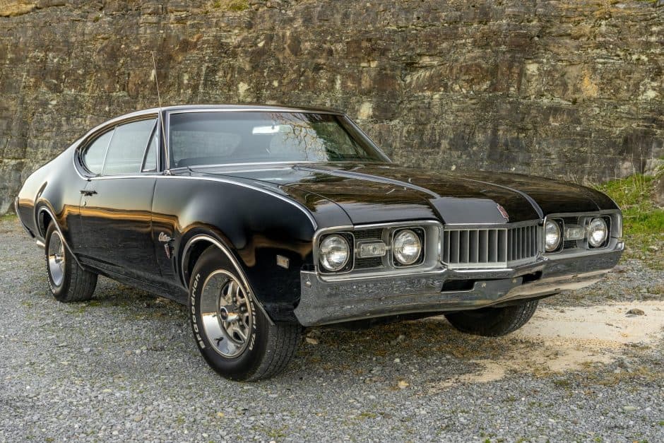 1968 Oldsmobile Cutlass sold for $26,000