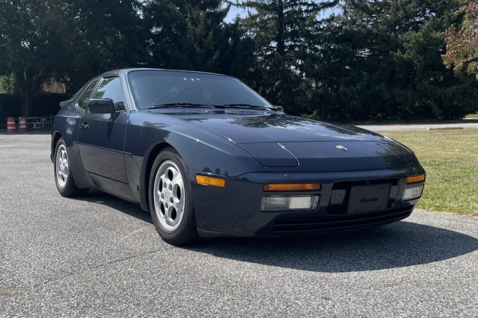 1987 Porsche 944 Turbo sold for $18,000