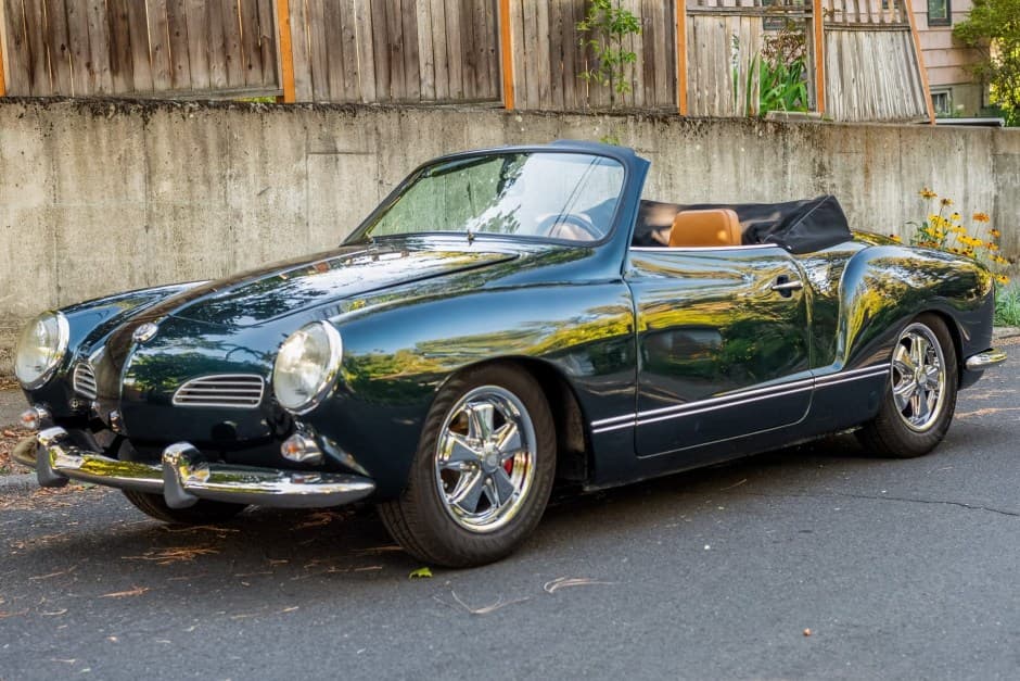 1973 Volkswagen Karmann Ghia sold for $35,253