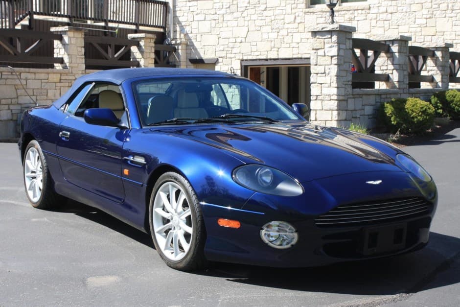 2002 Aston Martin DB7 sold for $39,000