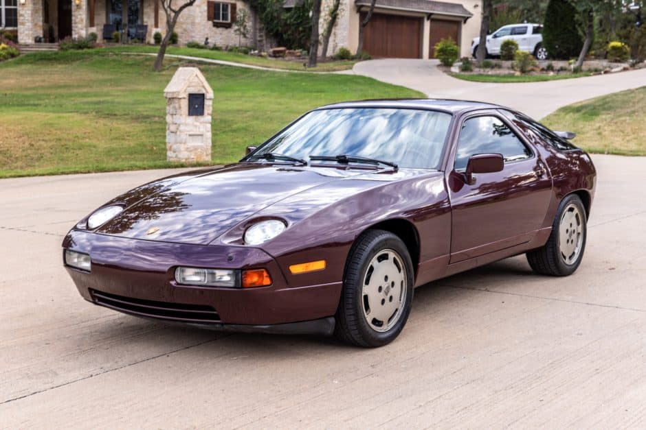 1987 Porsche 928 sold for $41,000