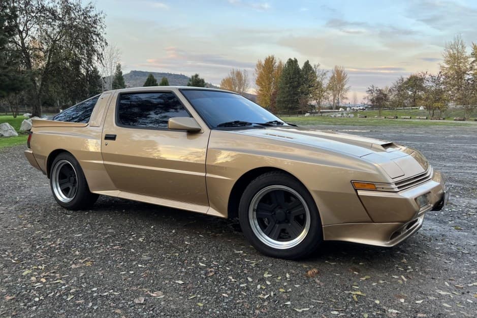 1987 Chrysler Conquest & Mitsubishi Starion sold for $10,500