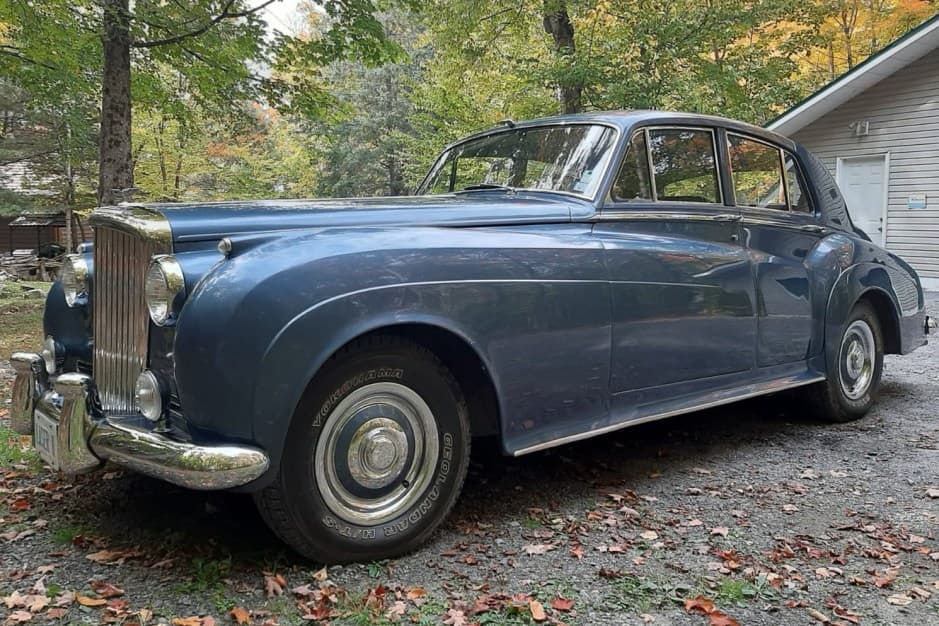 1956 Bentley S-Type sold for $17,000