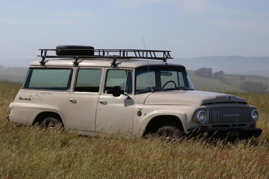1965 International Harvester Travelall sold for $25,000