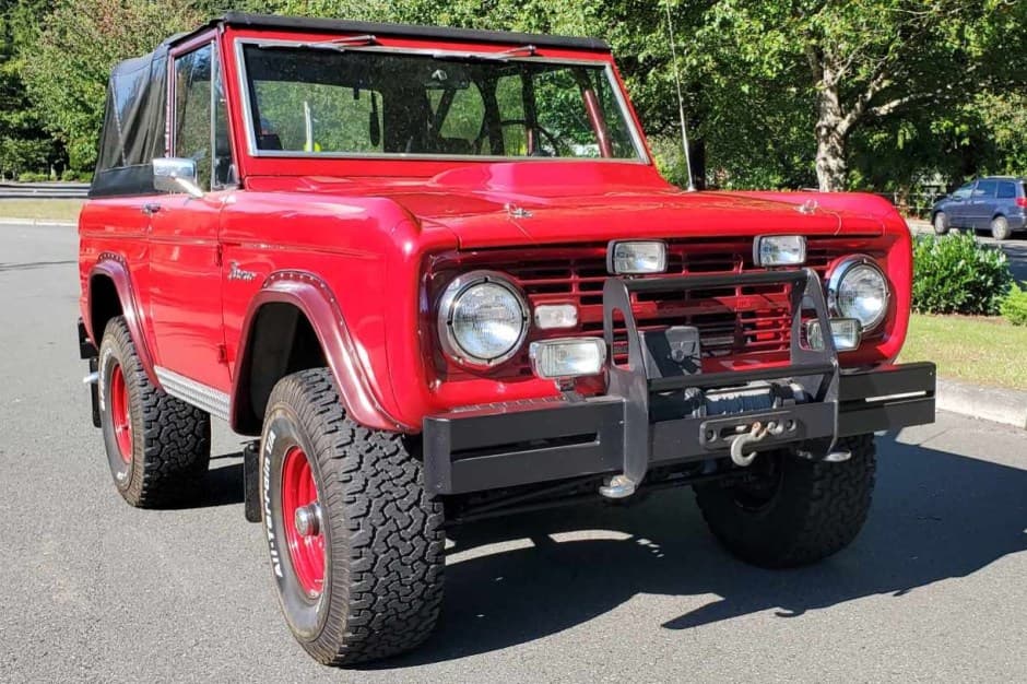1966 Ford Bronco U13/U14/U15 1966-1977 sold for $31,000
