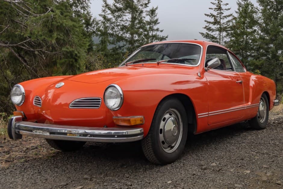 1972 Volkswagen Karmann Ghia sold for $13,250