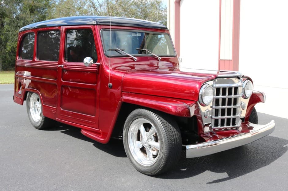 1952 Willys Jeep Wagon sold for $47,000