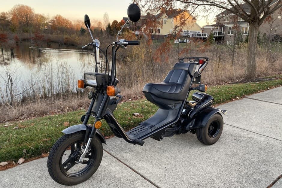 1985 Honda Step-Through Scooter sold for $1,700
