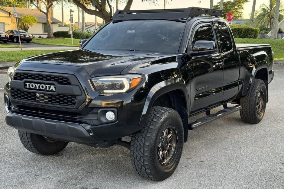 2020 Toyota Tacoma (N300 2016-2023) sold for $19,750