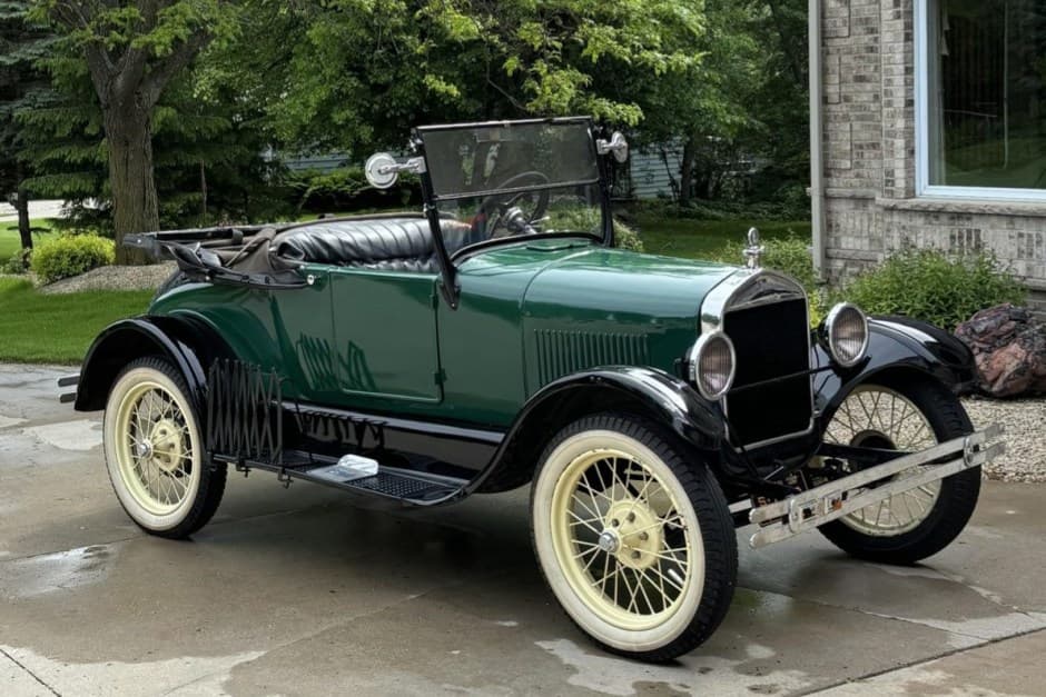 1926 Ford  sold for $6,000
