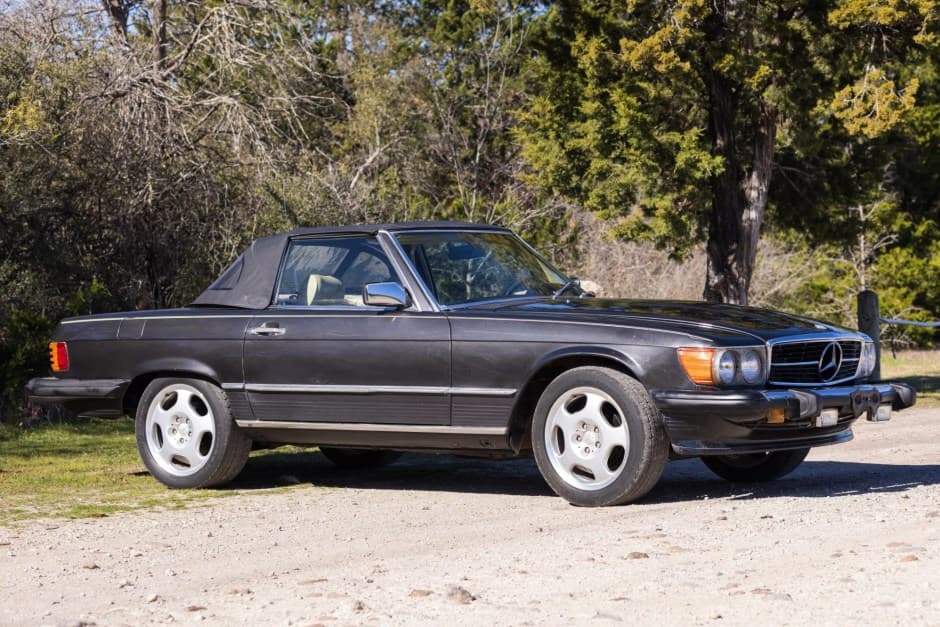 1988 Mercedes-Benz R107 SL sold for $4,800