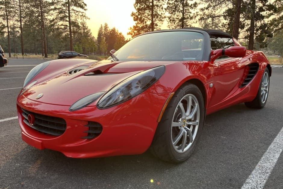 2005 Lotus Elise sold for $38,750